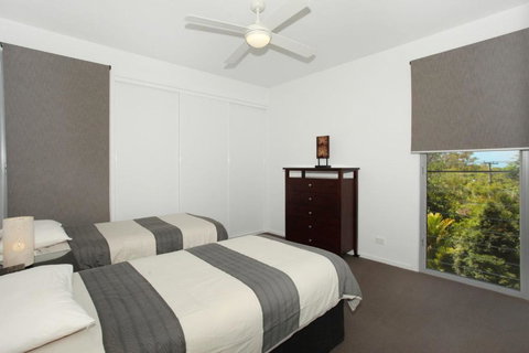 224 Centenary Heights Road Coolum Beach 500 Dollar Bond Linen Included - Redcliffe Tourism 5