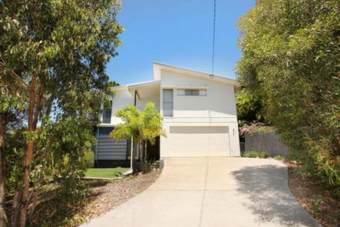 224 Centenary Heights Road Coolum Beach 500 Dollar Bond Linen Included - Redcliffe Tourism 0