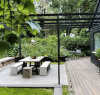Morton Brae Luxury Cottage Sassafras - Redcliffe Tourism