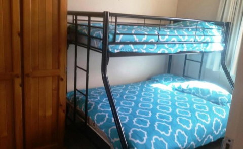 Ebbtide Unit 29 2 6 North Street - Redcliffe Tourism 5