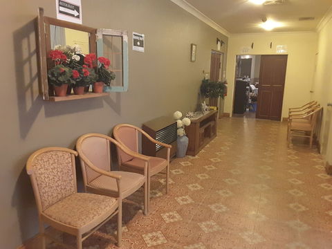Blue Mountains Motel - Redcliffe Tourism 3