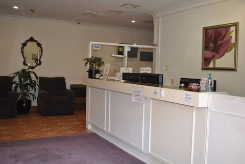 Blue Mountains Motel - Redcliffe Tourism 5