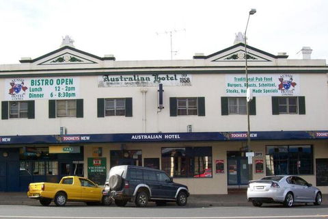 Australian Hotel Cooma - Redcliffe Tourism 3