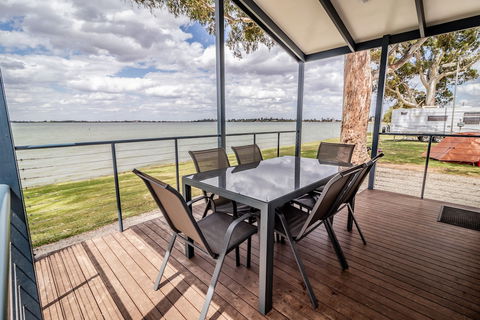Lake Boga Caravan Park - Redcliffe Tourism 3