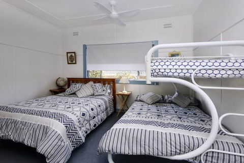 Gillies Getaway At South West Rocks - Redcliffe Tourism 3