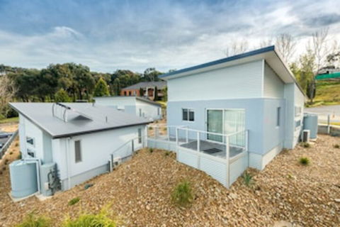 Albury Yalandra Apartment 1 - Redcliffe Tourism 0