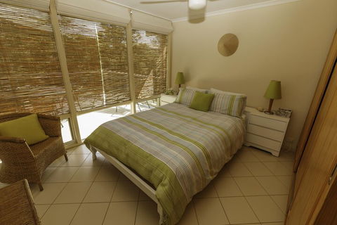 Tranquillity On Riverview 33 Riverview Drive - Redcliffe Tourism 6