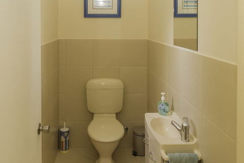 Tranquillity On Riverview 33 Riverview Drive - Redcliffe Tourism 2