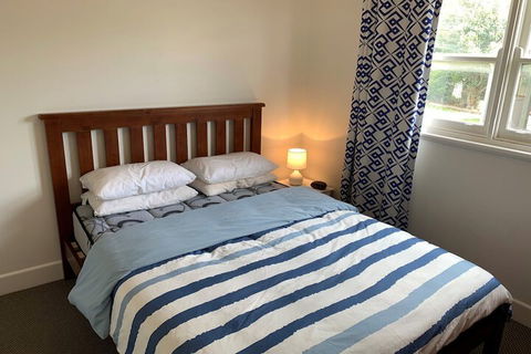 Vintage Sunrise PET Friendly - Redcliffe Tourism 3