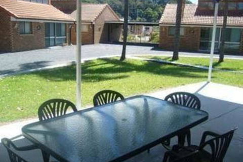 Arosa Motel - Redcliffe Tourism 5