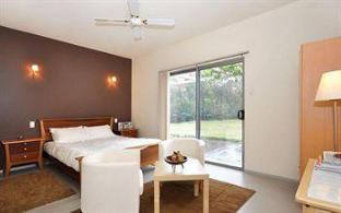Aquador Retreat - Redcliffe Tourism 3