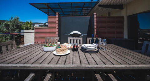 Russell House - Redcliffe Tourism 5