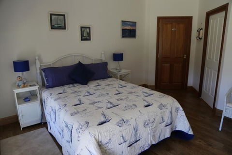 BellbirdHill Bed & Breakfast - Redcliffe Tourism 4