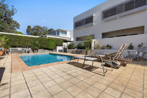 The Courtyards On Hill St - Redcliffe Tourism 1
