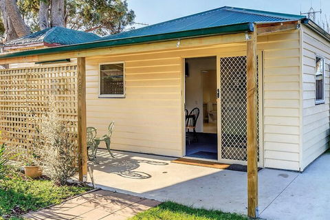 Triabunna Cabin And Caravan Park - Redcliffe Tourism 5