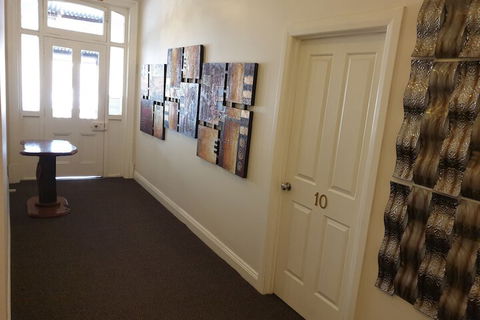 Balcony On Sixth Lodge - Redcliffe Tourism 5