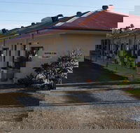 Riverside Motel - Redcliffe Tourism