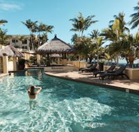 Sea Change Beachfront Apartments - Redcliffe Tourism