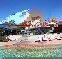 Nelson Bay Breeze Holiday Apartments - Redcliffe Tourism