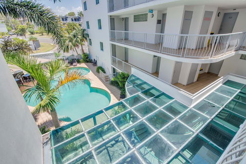 Grand Palais Beachside Resort - Redcliffe Tourism 6