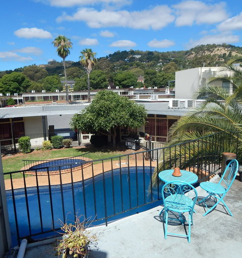 Jacksons Motor Inn - Redcliffe Tourism 0