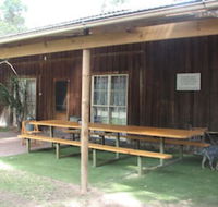 Lovedale Cottages - Redcliffe Tourism