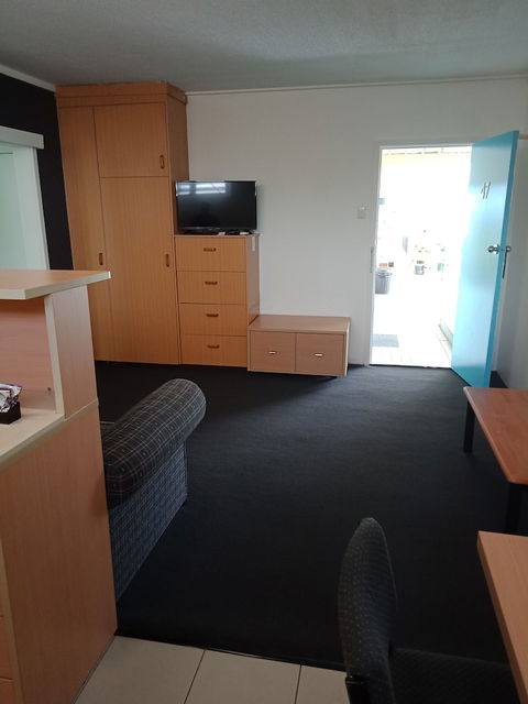 Annerley Motor Inn - Redcliffe Tourism 4