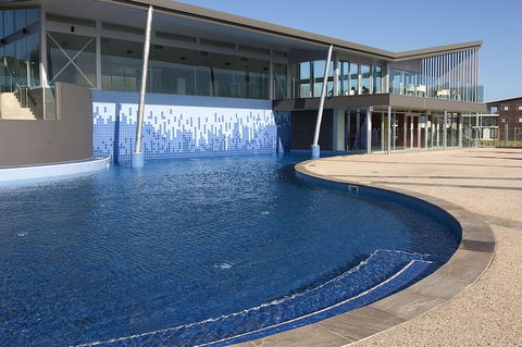 Silverwater Resort - Redcliffe Tourism 2