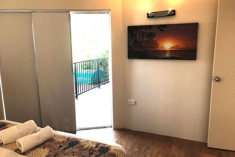 Reef Gateway Apartments - Redcliffe Tourism 4