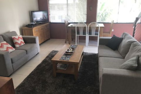 Reef Gateway Apartments - Redcliffe Tourism 0