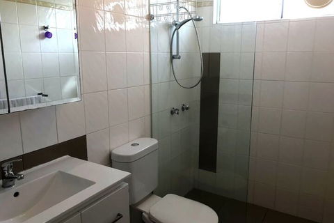 Reef Gateway Apartments - Redcliffe Tourism 3