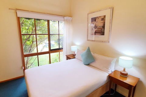 Point Lonsdale Guest House - Redcliffe Tourism 3
