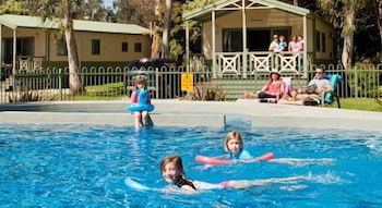 Crystal Brook Tourist Park - Redcliffe Tourism 6
