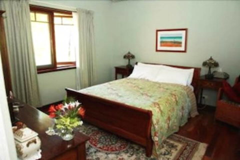 Fawkes House Country Spa Retreat - Redcliffe Tourism 2