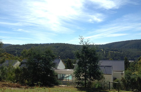 Arjuna Ridge Bed & Breakfast - Redcliffe Tourism 1