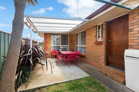 Apartments On Tolmie - Redcliffe Tourism 0