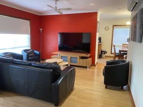 Apartments On Tolmie - Redcliffe Tourism 2
