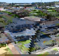 Birchwood on the River - Redcliffe Tourism