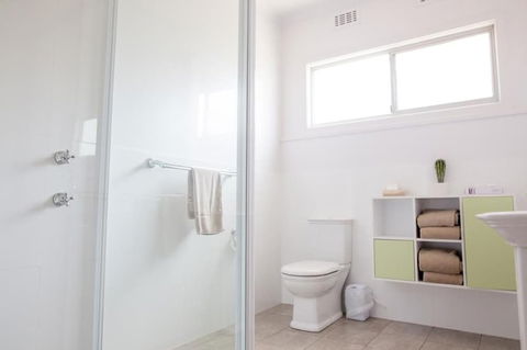 Amooran Oceanside - Redcliffe Tourism 5