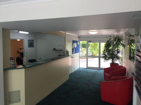 Aloha Lane Holiday Apartments - Redcliffe Tourism 0