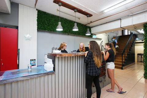 Jackaroo Hostel Sydney - Redcliffe Tourism 0