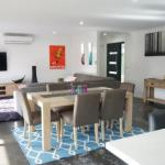 Bens Place Modern & Convenient - Redcliffe Tourism 0