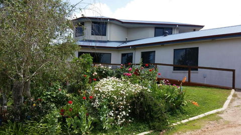 A Tranquil Retreat - Redcliffe Tourism 1