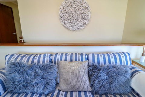Anglers Abode - Redcliffe Tourism 3