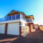 Anglers Abode - Redcliffe Tourism 1