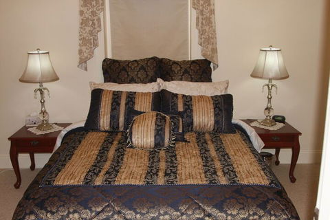 Archery Road Estate - Redcliffe Tourism 2