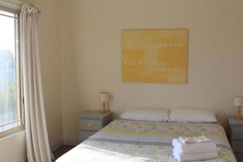Golden Rivers Holiday Apartments - Redcliffe Tourism 4