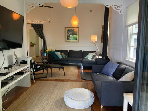 Cinta Cottage - Redcliffe Tourism 5