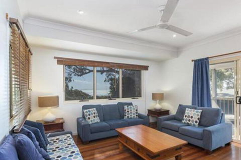 Absolute - Redcliffe Tourism 7