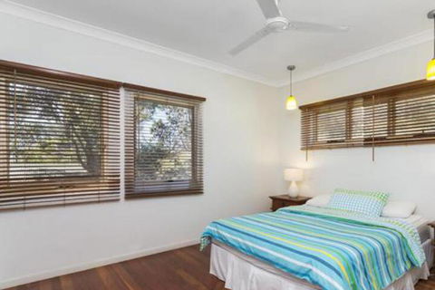 Absolute - Redcliffe Tourism 3